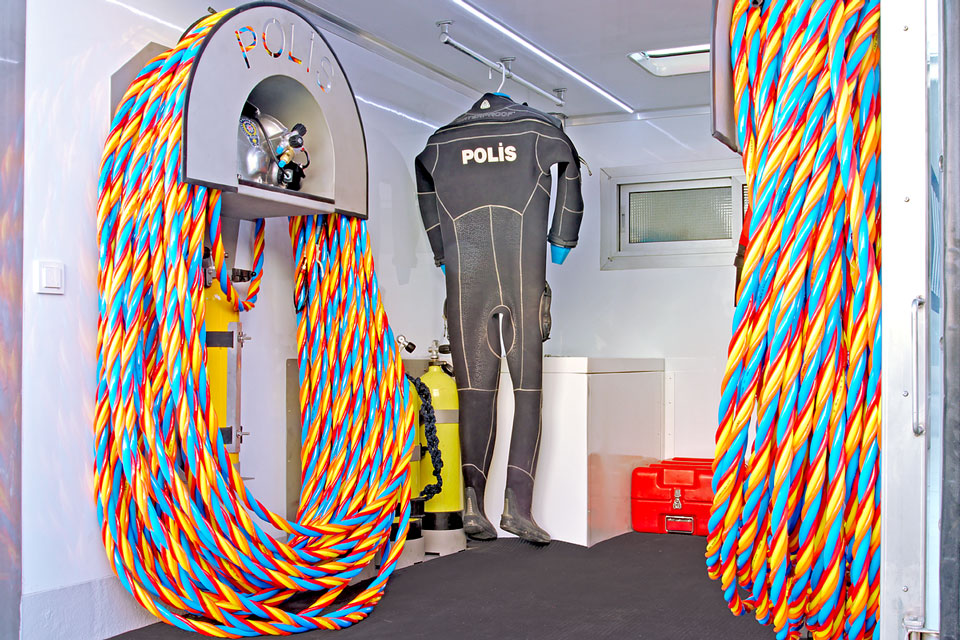 Underwater Police Team